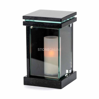 Granitlampe LED – elegant und solide für den Friedhof. StoneOnline.