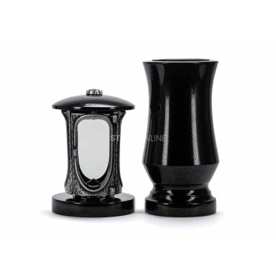 Modernes Granitset für den Friedhof LALUMROSETTESILVER + WTRENDY15 – silberne Laterne für Grablicht und schlanke Blumenvase.