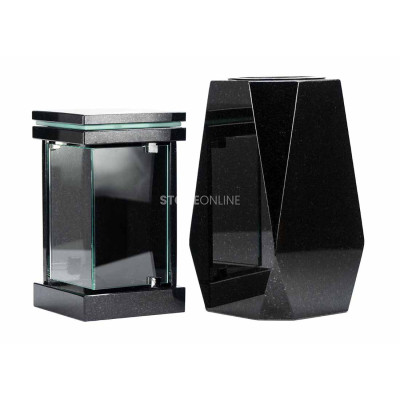 Modernes Granitset für den Friedhof – Grablaterne LLED und Vase WDIAMOND15 für Blumen.