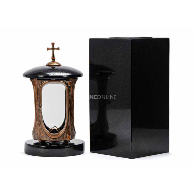 Kupferlaterne LALUMCROSSCOPPER und Vase WCUBE15 – modernes Granit-Set für den Friedhof.