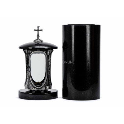 Silberne LALUMROSETTESILVER Laterne und schlanke WTUBA15 Vase – modernes Granit-Set für den Friedhof.