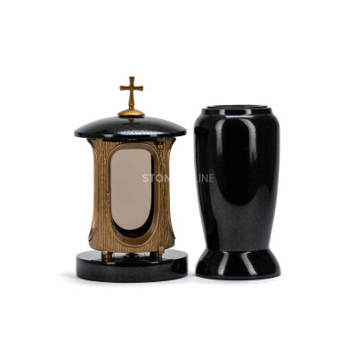 Goldene Laterne LALUMCROSSGOLD und Vase WELEGANT12 – elegantes Granit-Set für den Friedhof.