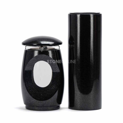 Grablaterne LTIMELESS12MID und schlanke Vase WTUBA11 – elegantes Granitset für den Friedhof.