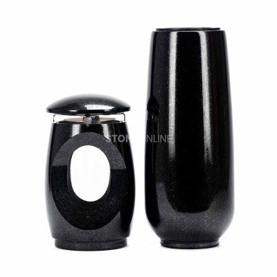 Grablaterne LTIMELESS12MID und Vase WBASIC12 – solides Granitset für den Friedhof.