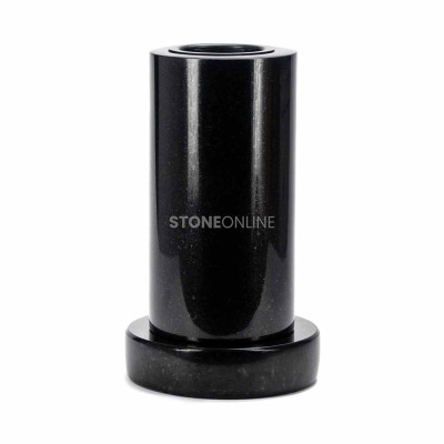 Vase WCLASSIC15 auf rundem PROUND-Untersetzer – klassisches Granit-Set für den Friedhof.