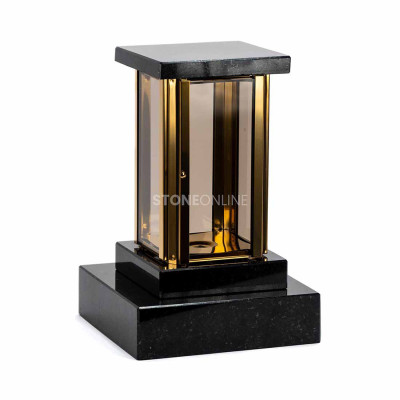 Goldene MIRROW SQUARE GOLD auf Basis PSQUARE – modernes Granit-Set für den Friedhof.