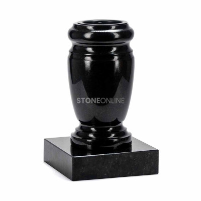 Vase WELEGANT15 auf quadratischer PSQUARE-Basis – ausgewogenes Naturgranit-Set.