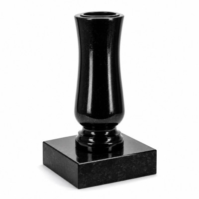 Vase WSTANDARD12 auf quadratischem Sockel PSQUARE – klassische Grabdekoration aus Granit.