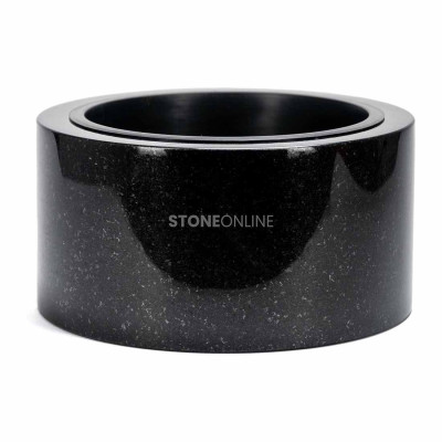Granit-Schale in Donutform für den Grabstein – solide Zierde für Grab und Grabmal.